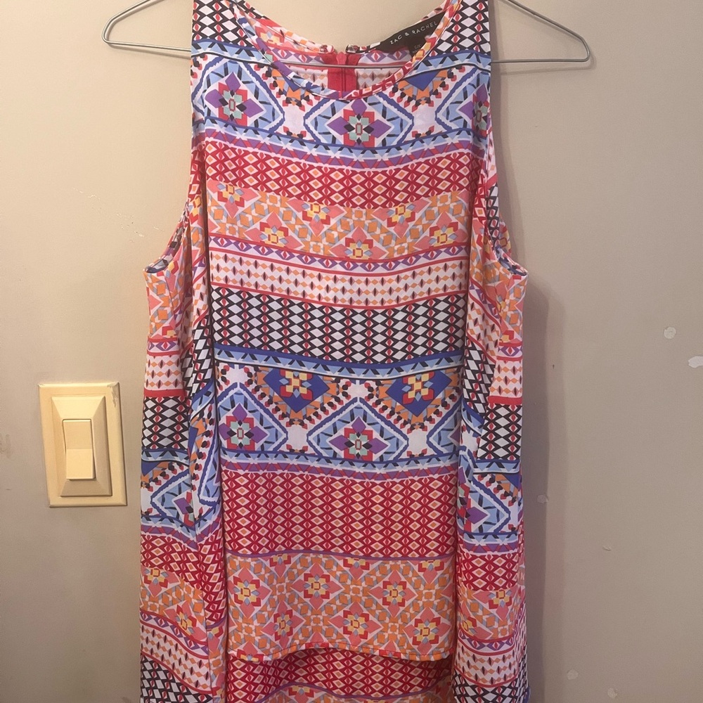 Zac & Rachel Red Blue Orange Geometric Sleeveless Blouse